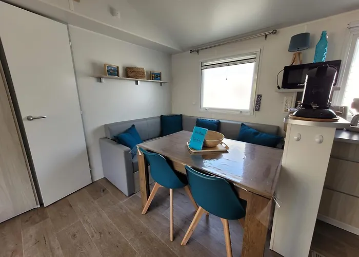 Aldeamento Turístico Notre Oleronaise *